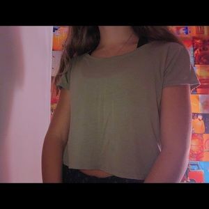 Basic Green Cropped Tee